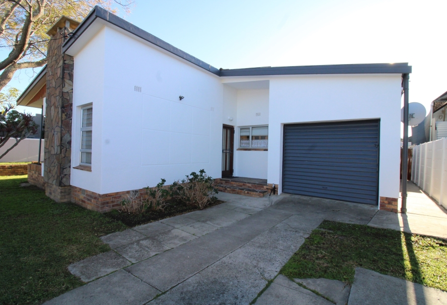 To Let 3 Bedroom Property for Rent in Lochnerhof Western Cape